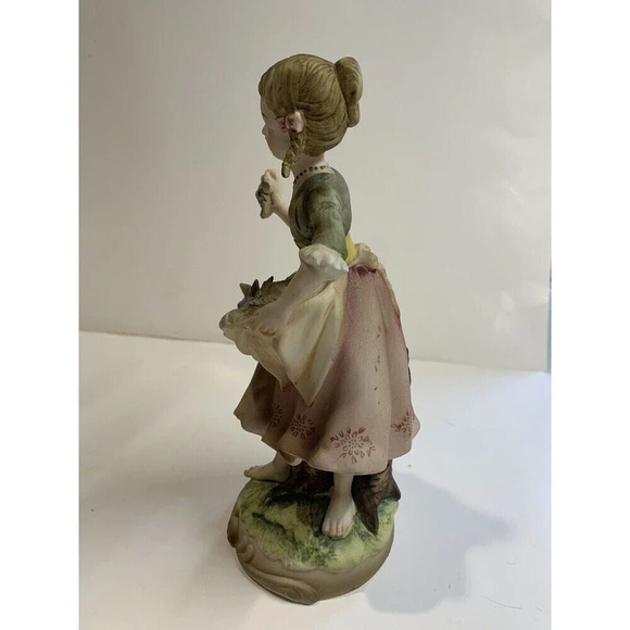 Vintage Andrea by Sadek Bisque Girl with Grapes Hand Painted Figurine 7161 Japan - Picture 2 of 7